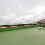 La Casa De *