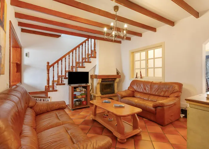 La Casa De * فيلافلور
